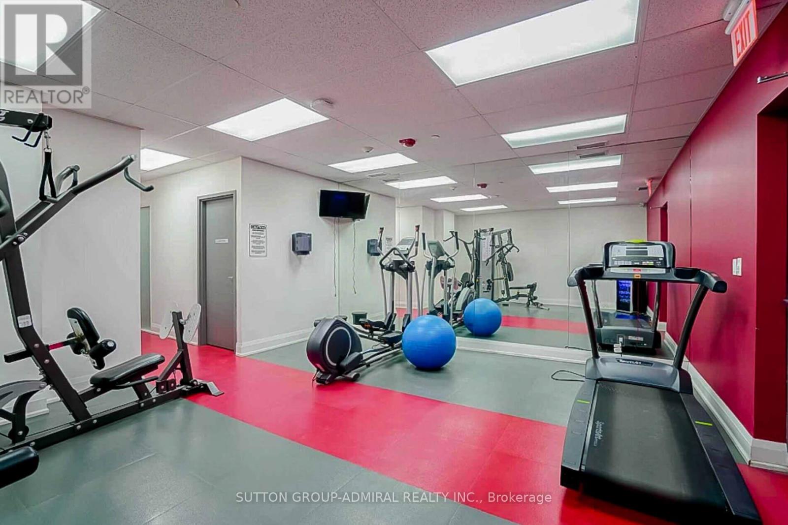 Photo 10 of 405 8302 Islington Avenue, Vaughan ON