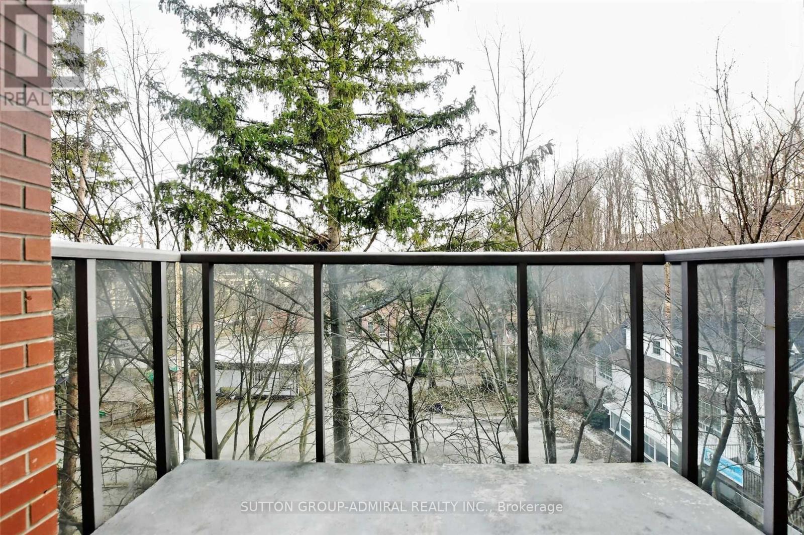 Photo 5 of 405 8302 Islington Avenue, Vaughan ON