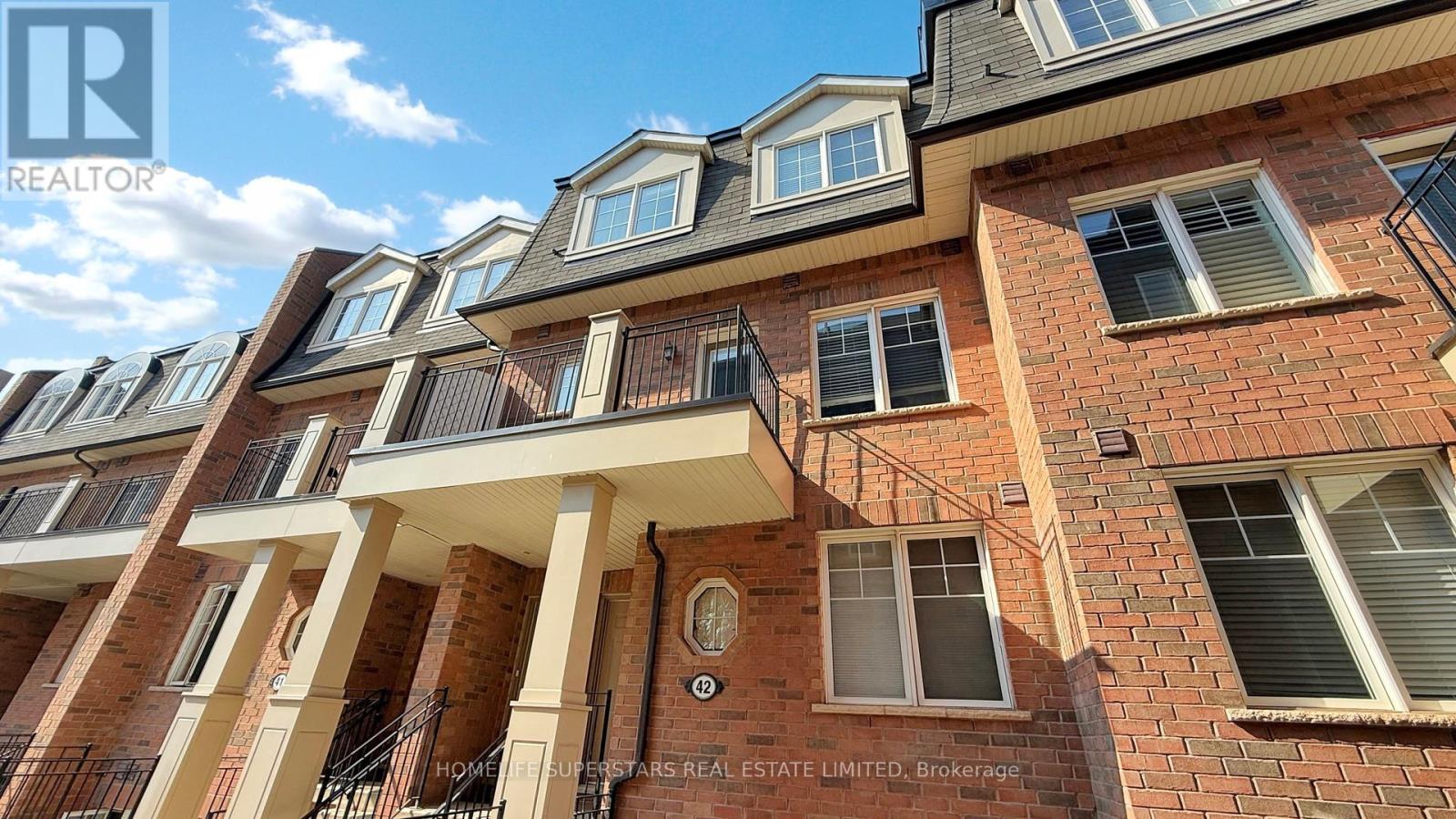 Photo 40 of 42 02 2420 Baronwood Drive, Oakville ON