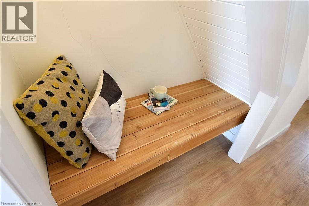 Photo 18 of 273 Robert Street, Hamilton ON