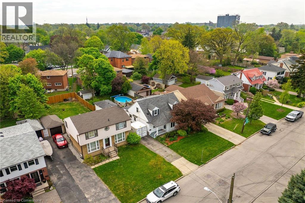 Photo 47 of 77 Arcade Crescent, Hamilton ON