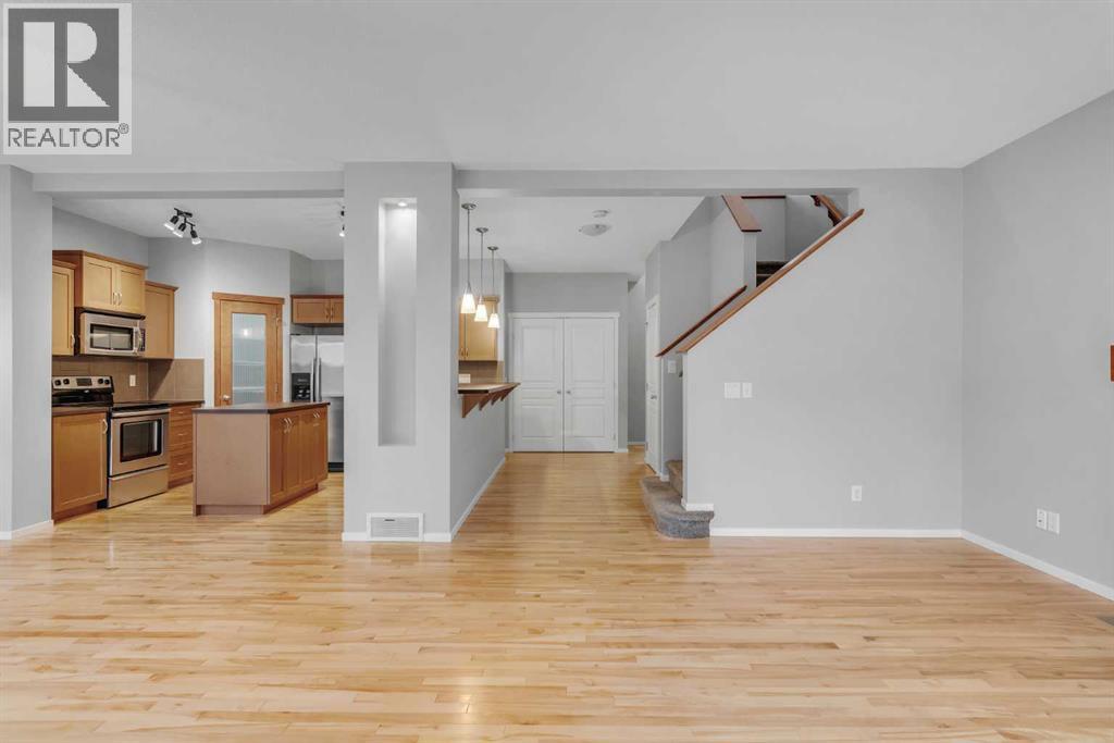 Photo 18 of 1500 Copperfield Boulevard Se, Calgary AB