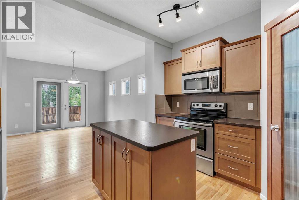 Photo 11 of 1500 Copperfield Boulevard Se, Calgary AB