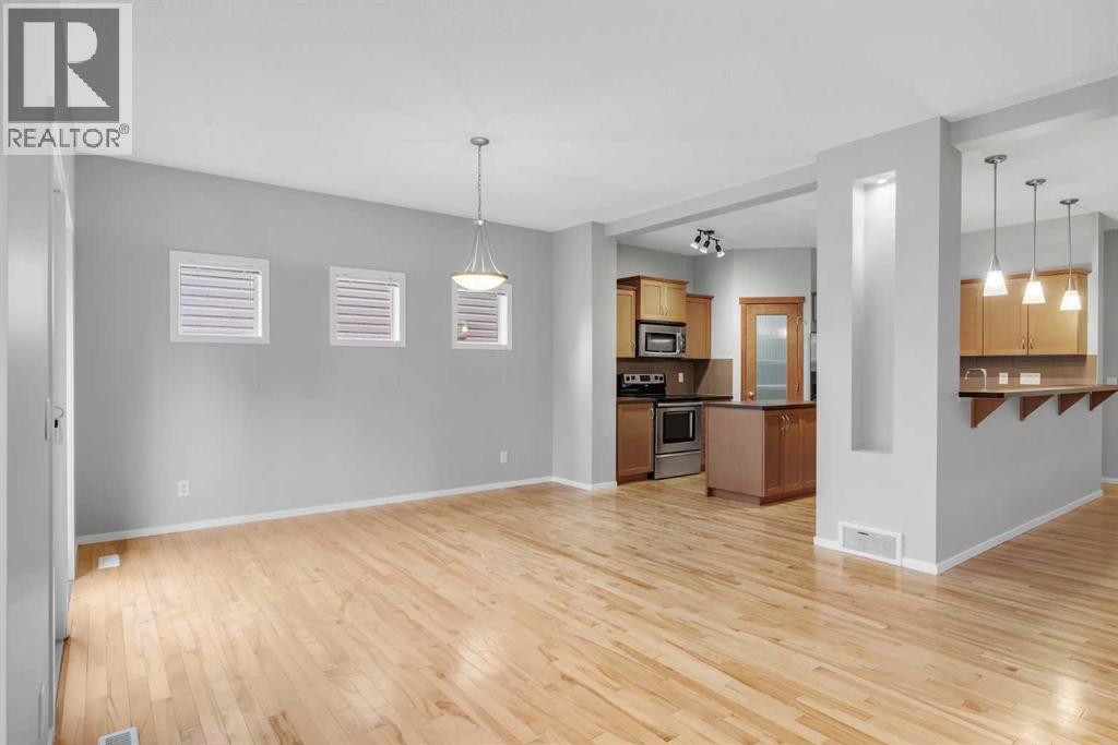 Photo 12 of 1500 Copperfield Boulevard Se, Calgary AB
