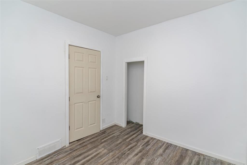 Photo 21 of 746 Boyd Avenue, Winnipeg MB
