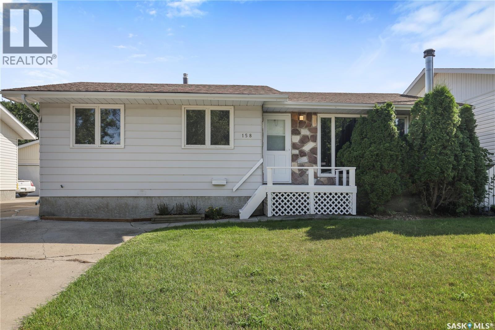 Photo 1 of 158 Trifunov Crescent, Regina SK