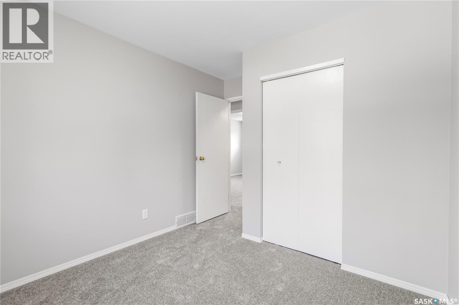 Photo 21 of 158 Trifunov Crescent, Regina SK