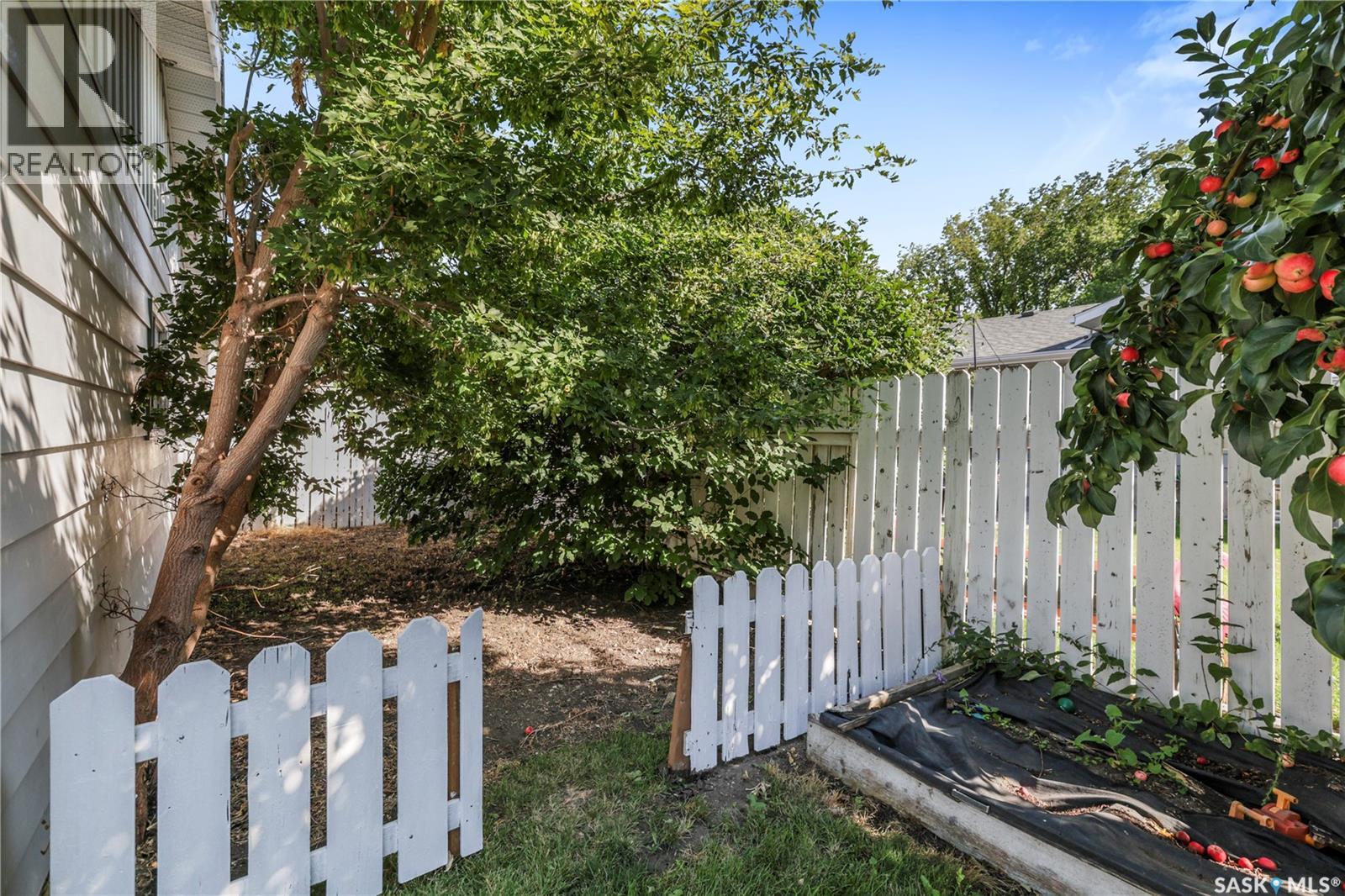 Photo 7 of 158 Trifunov Crescent, Regina SK