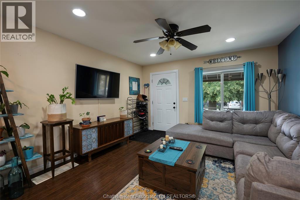 Photo 15 of 1249 High Street, Windsor ON