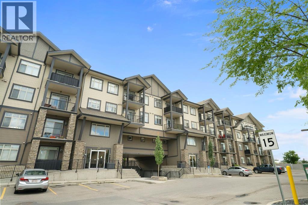 Photo 3 of 112 117 Copperpond Common Se, Calgary AB