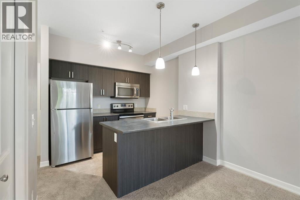 Photo 5 of 112 117 Copperpond Common Se, Calgary AB