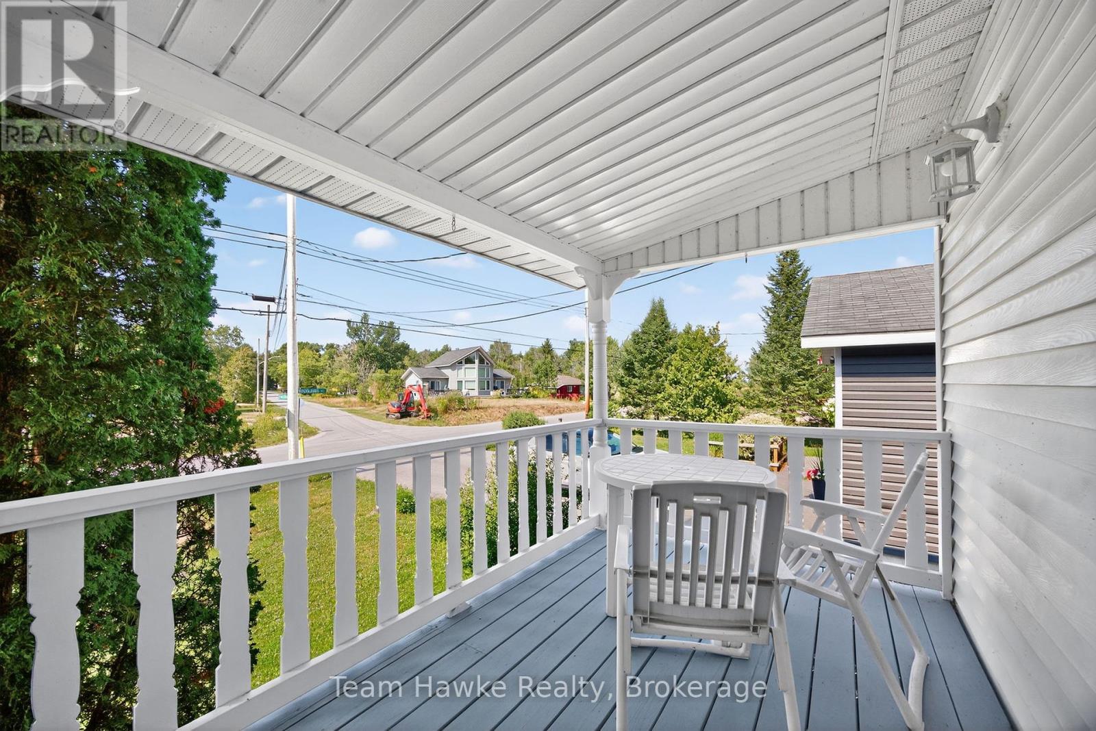 Photo 40 of 203 Woodlands Avenue, Tay ON