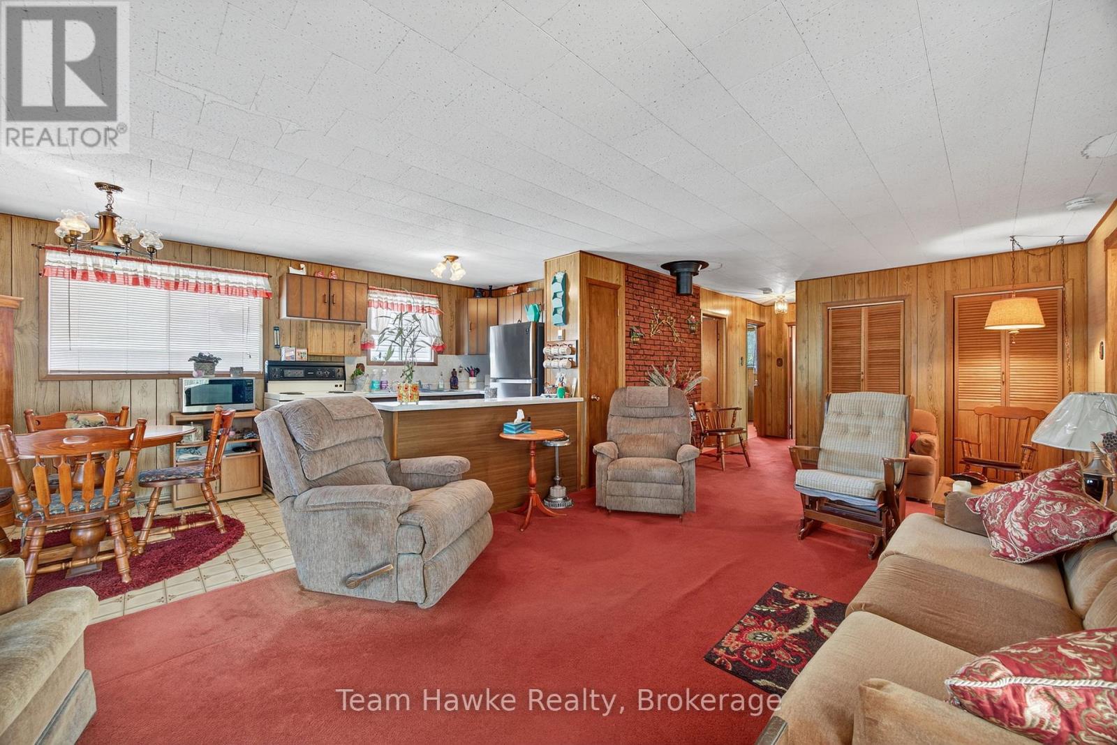 Photo 21 of 203 Woodlands Avenue, Tay ON