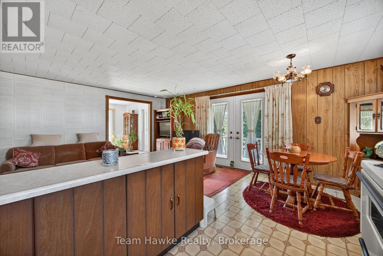 Photo 19 of 203 Woodlands Avenue, Tay ON