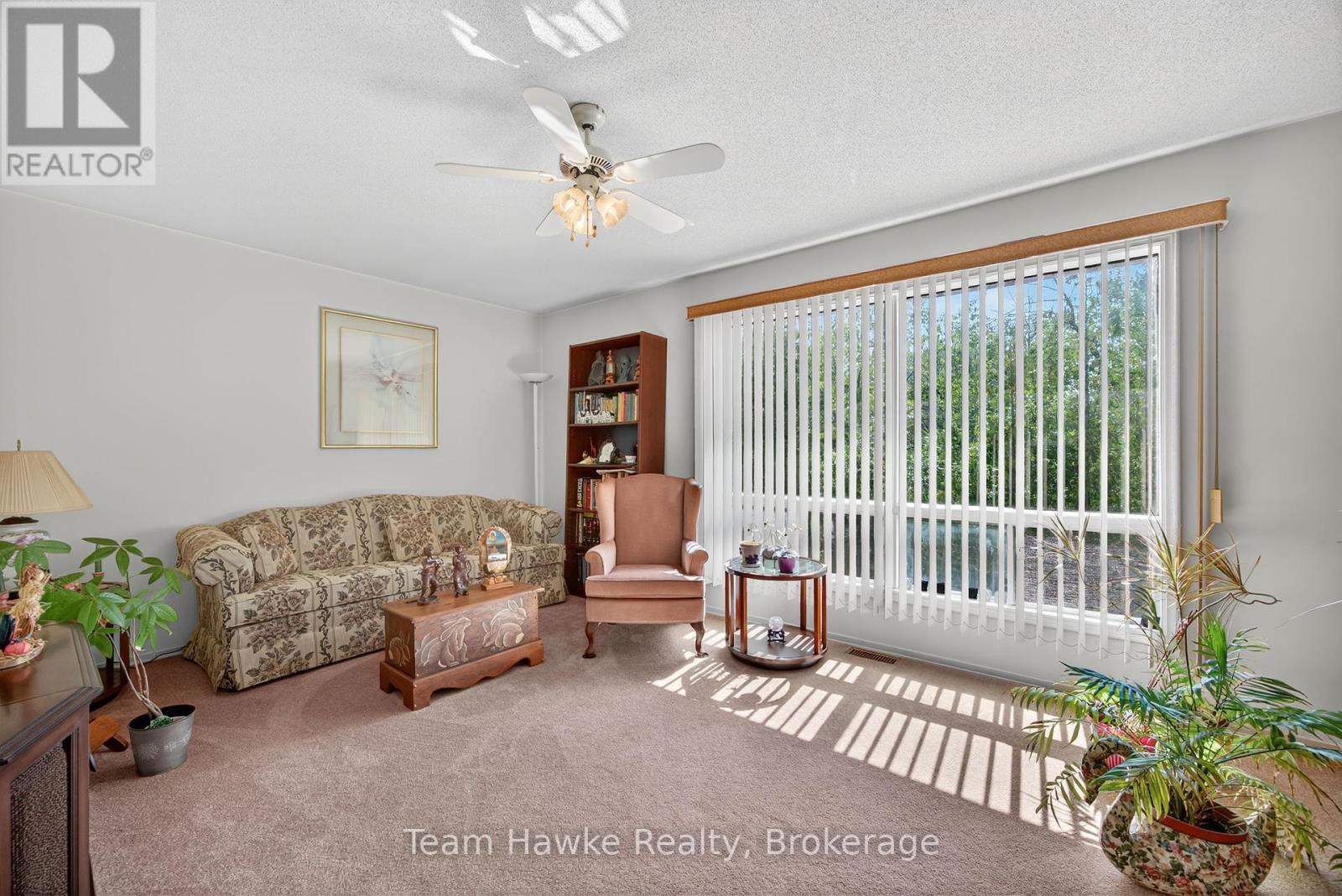 Photo 1 of 203 Woodlands Avenue, Tay ON