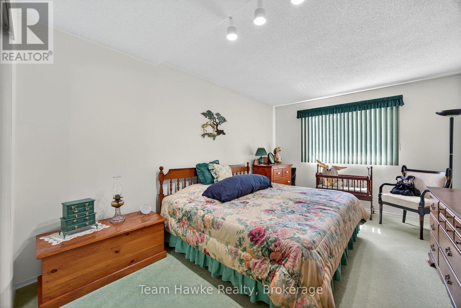 Photo 41 of 203 Woodlands Avenue, Tay ON