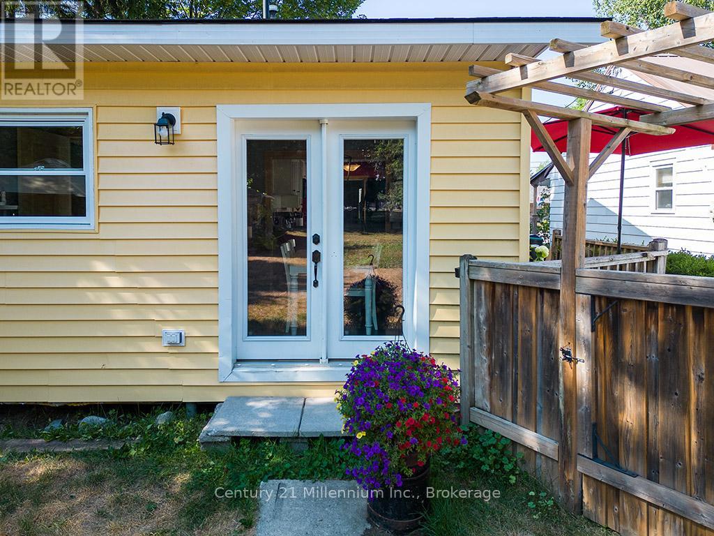 Photo 23 of 66 Ninth Street, Collingwood ON