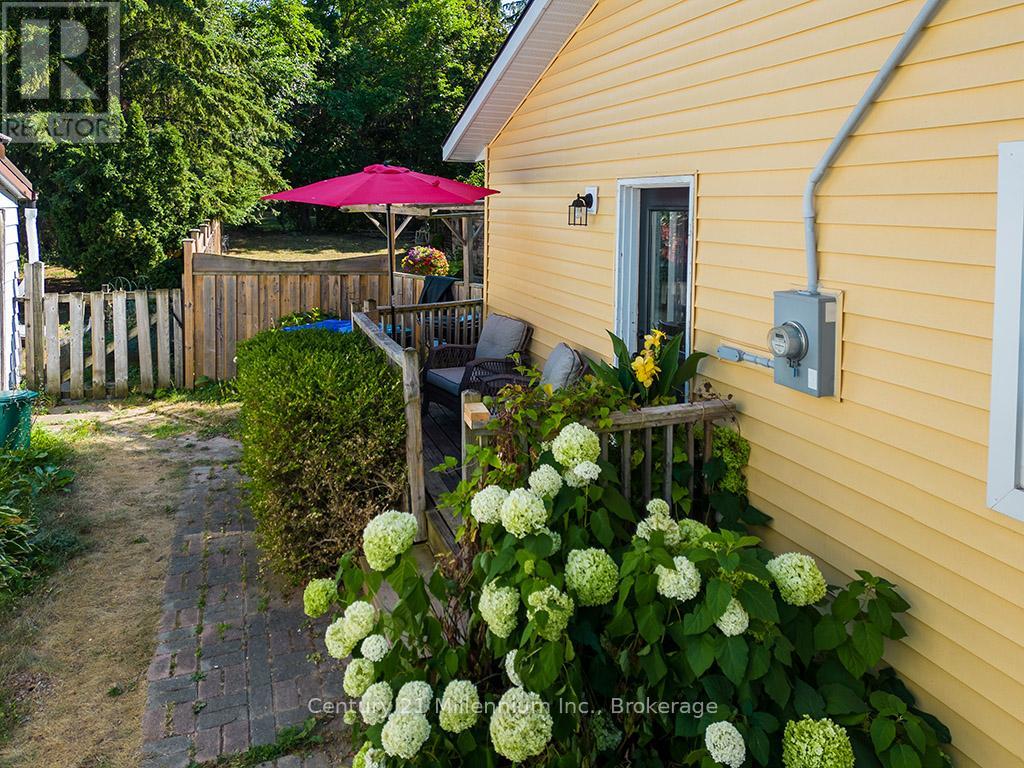 Photo 27 of 66 Ninth Street, Collingwood ON