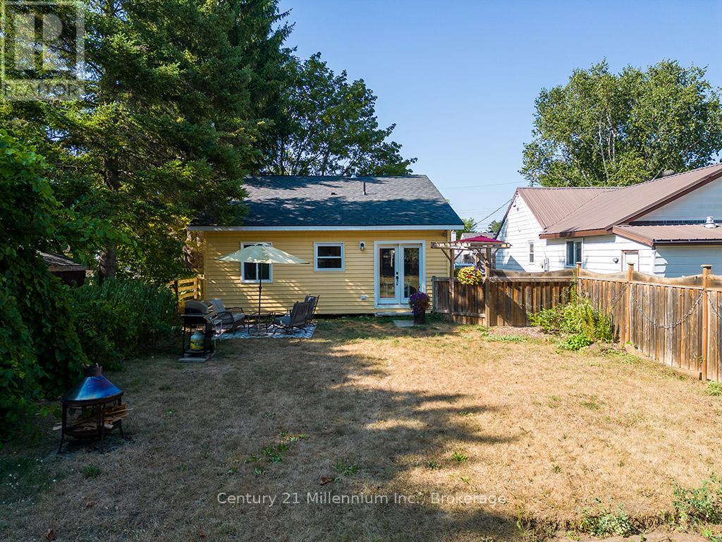 Photo 30 of 66 Ninth Street, Collingwood ON