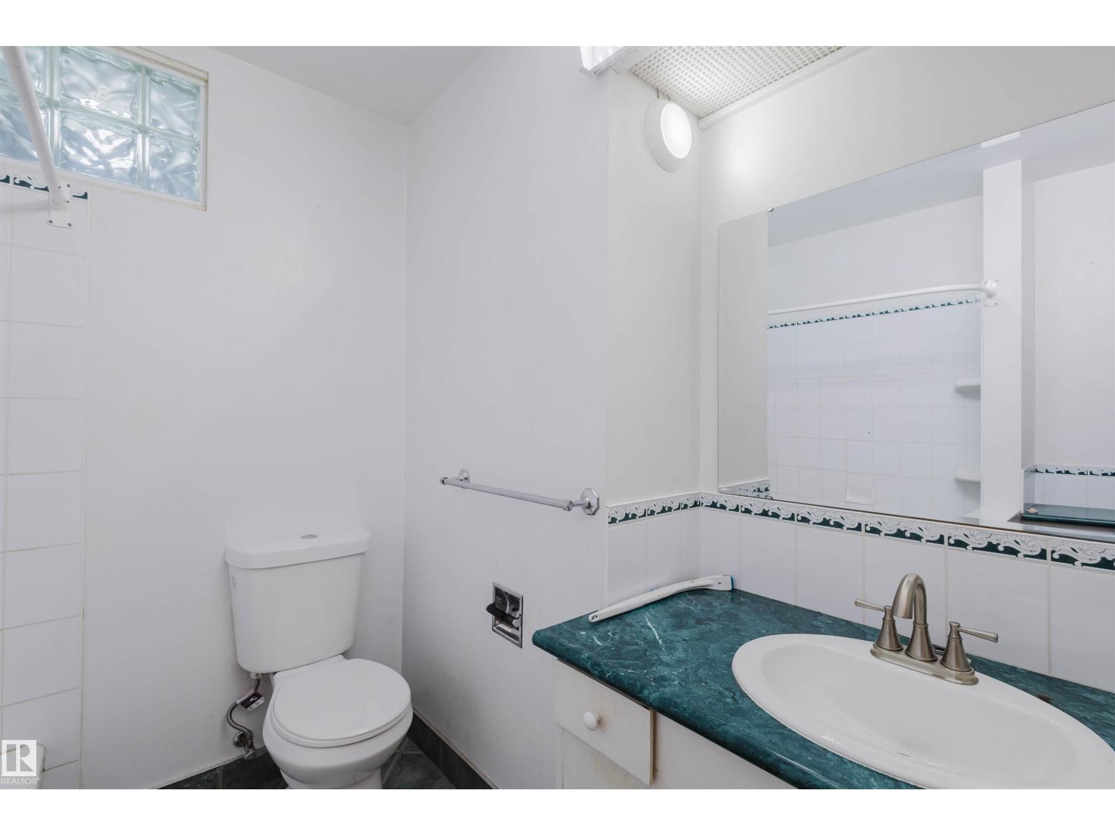 Photo 7 of 168 Windermere Dr Nw, Edmonton AB
