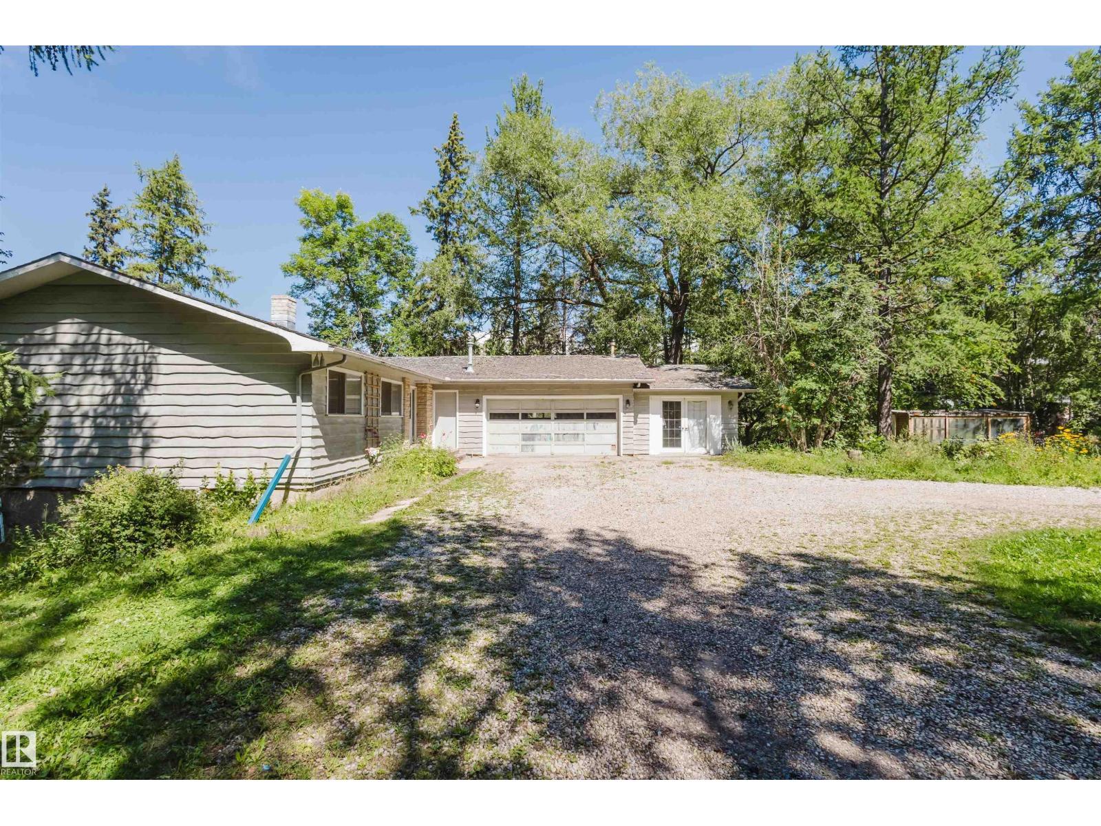 Photo 2 of 168 Windermere Dr Nw, Edmonton AB