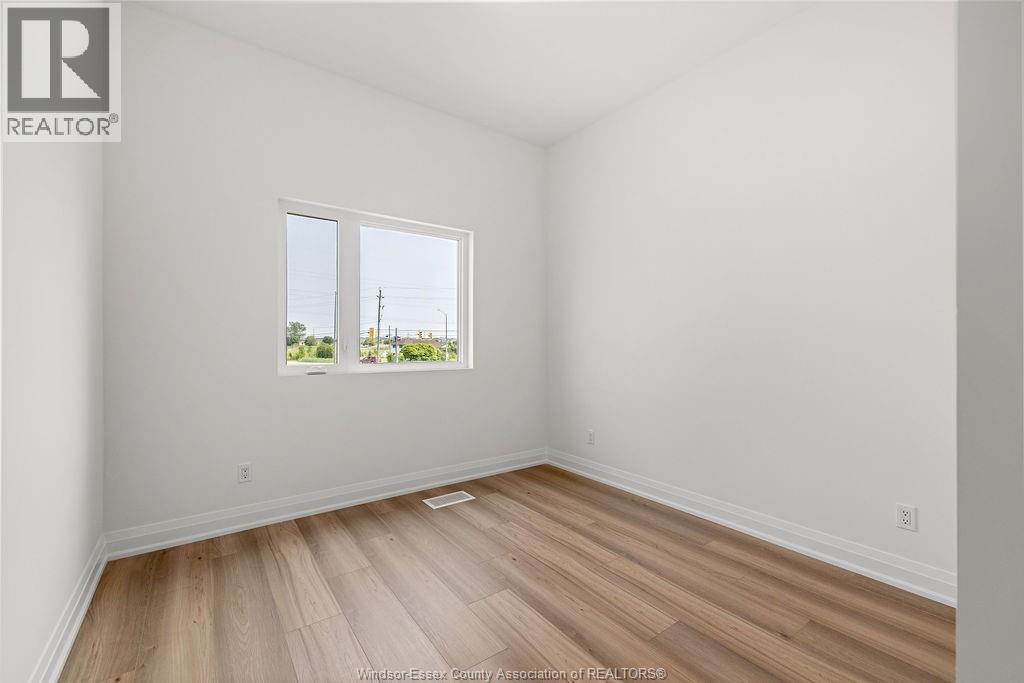 Photo 3 of 4400 Laurier Parkway Unit 212, Lasalle ON