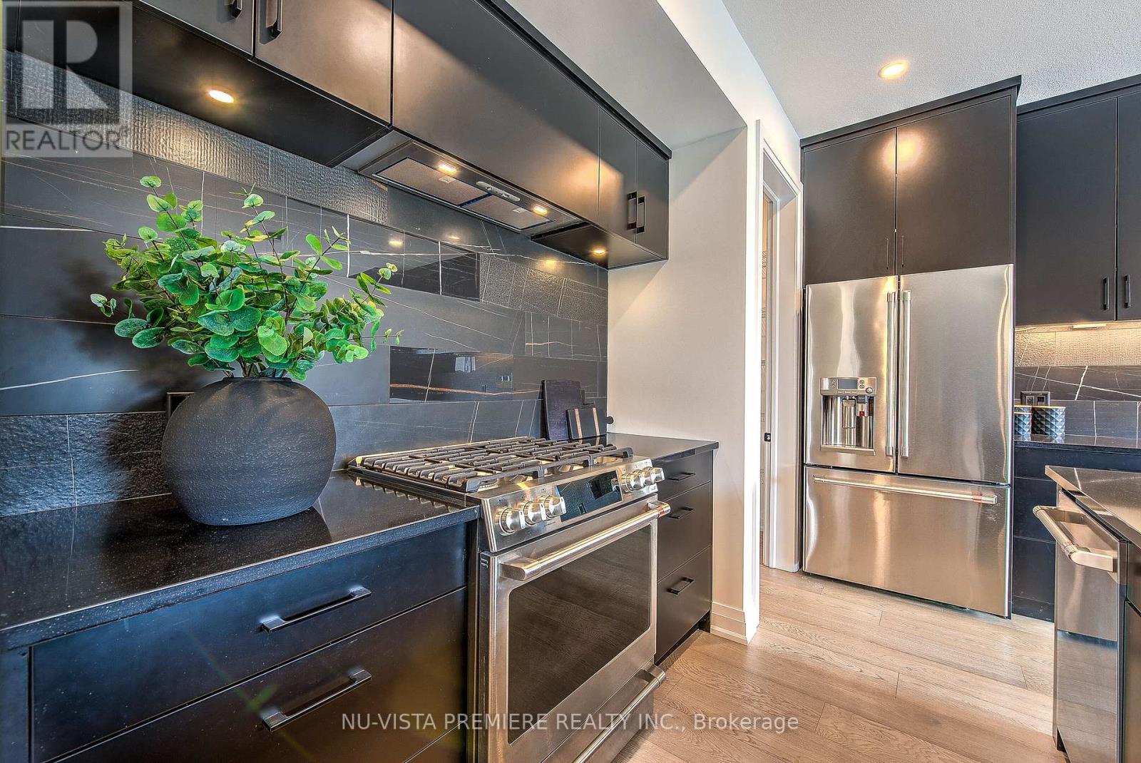Photo 31 of 2086 Saddlerock Avenue, London North ON