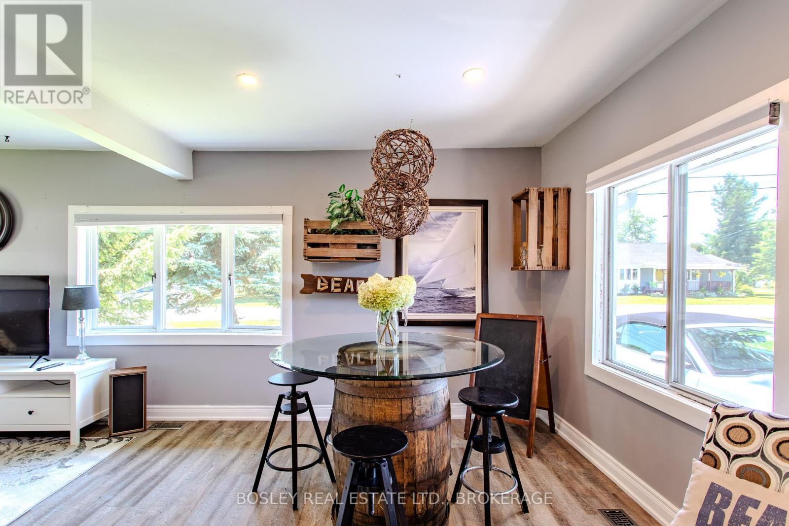 Photo 4 of 3732 Concord Avenue, Fort Erie ON