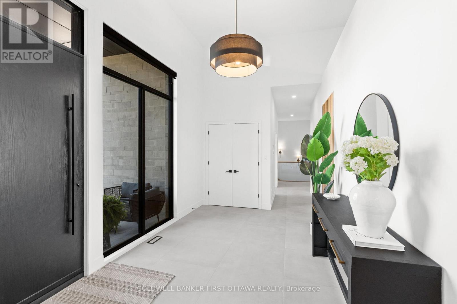 Photo 6 of 5398 Mansel Crescent, Ottawa ON