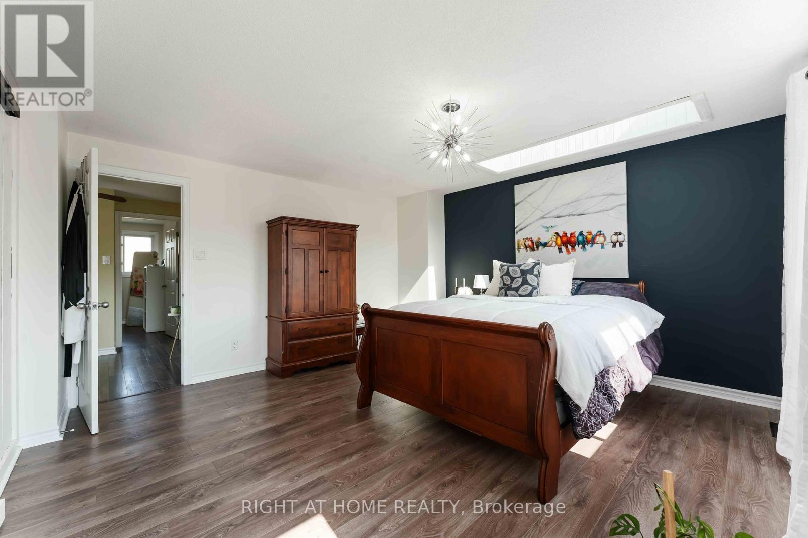 Photo 26 of 1 Berkshire Way, Ottawa ON