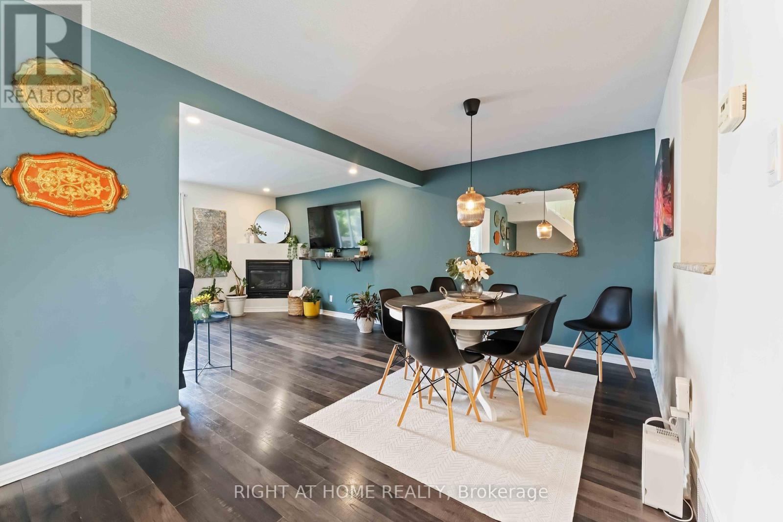 Photo 35 of 1 Berkshire Way, Ottawa ON