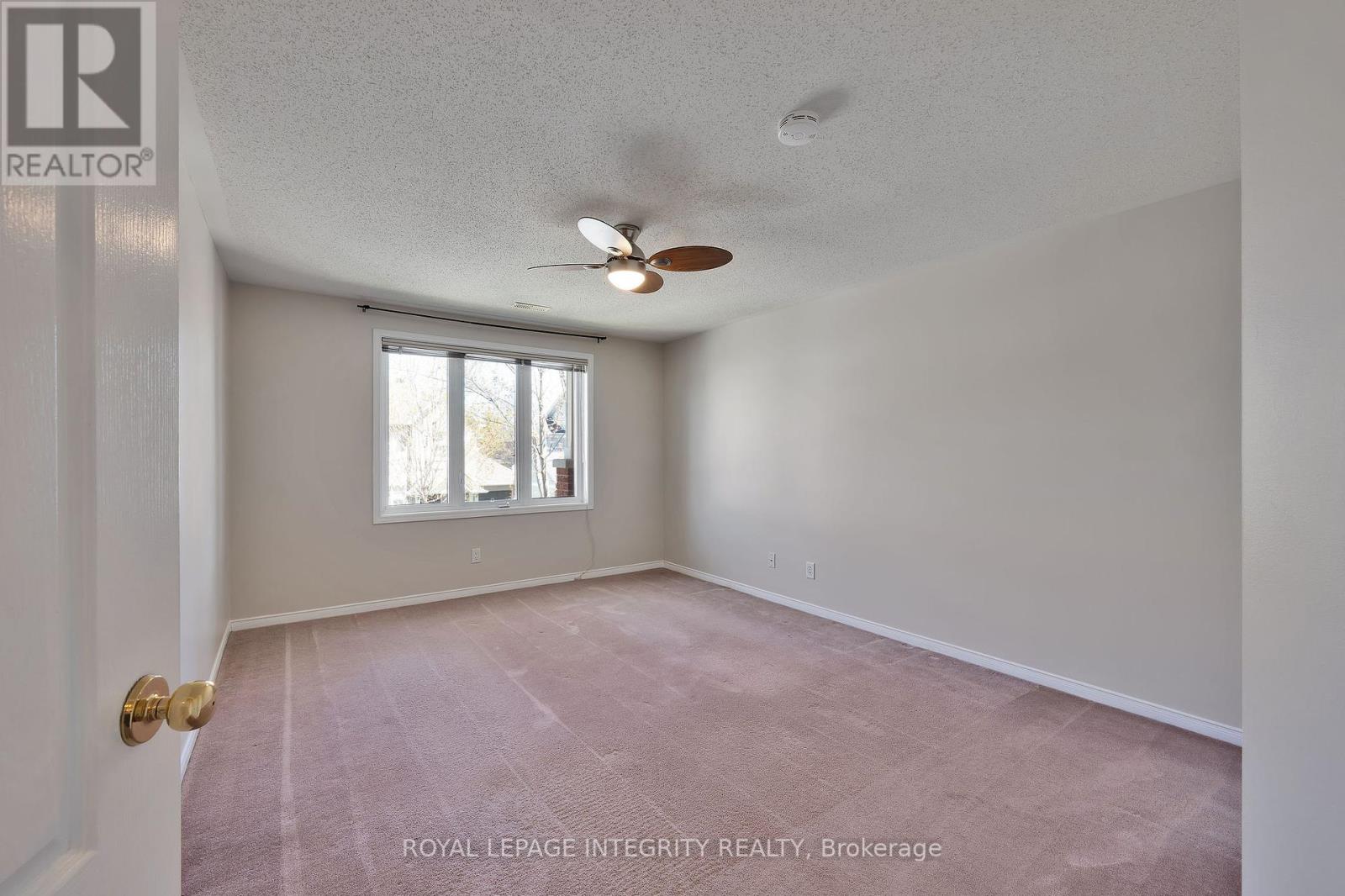 Photo 34 of B 10 Daybreak Street, Ottawa ON