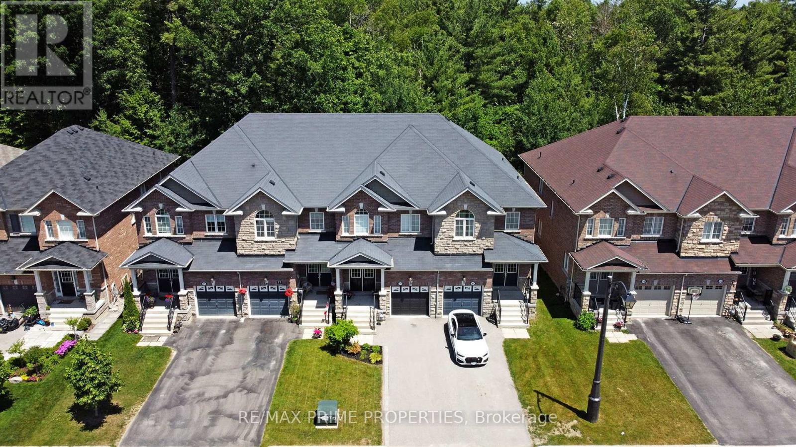 Photo 32 of 39 Scotia Road, Georgina ON