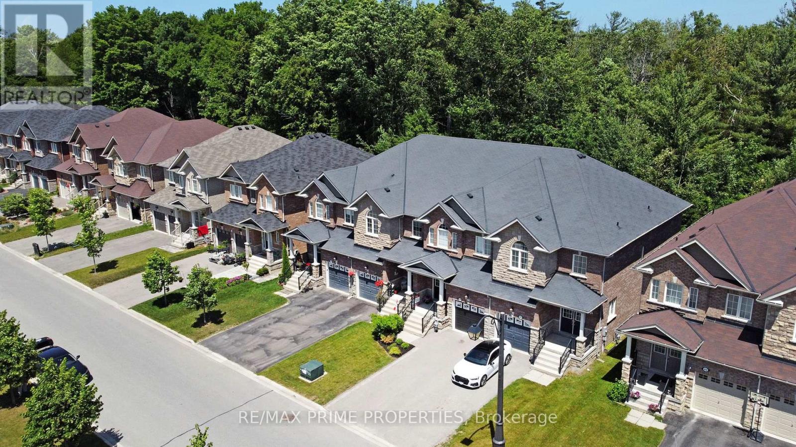 Photo 37 of 39 Scotia Road, Georgina ON