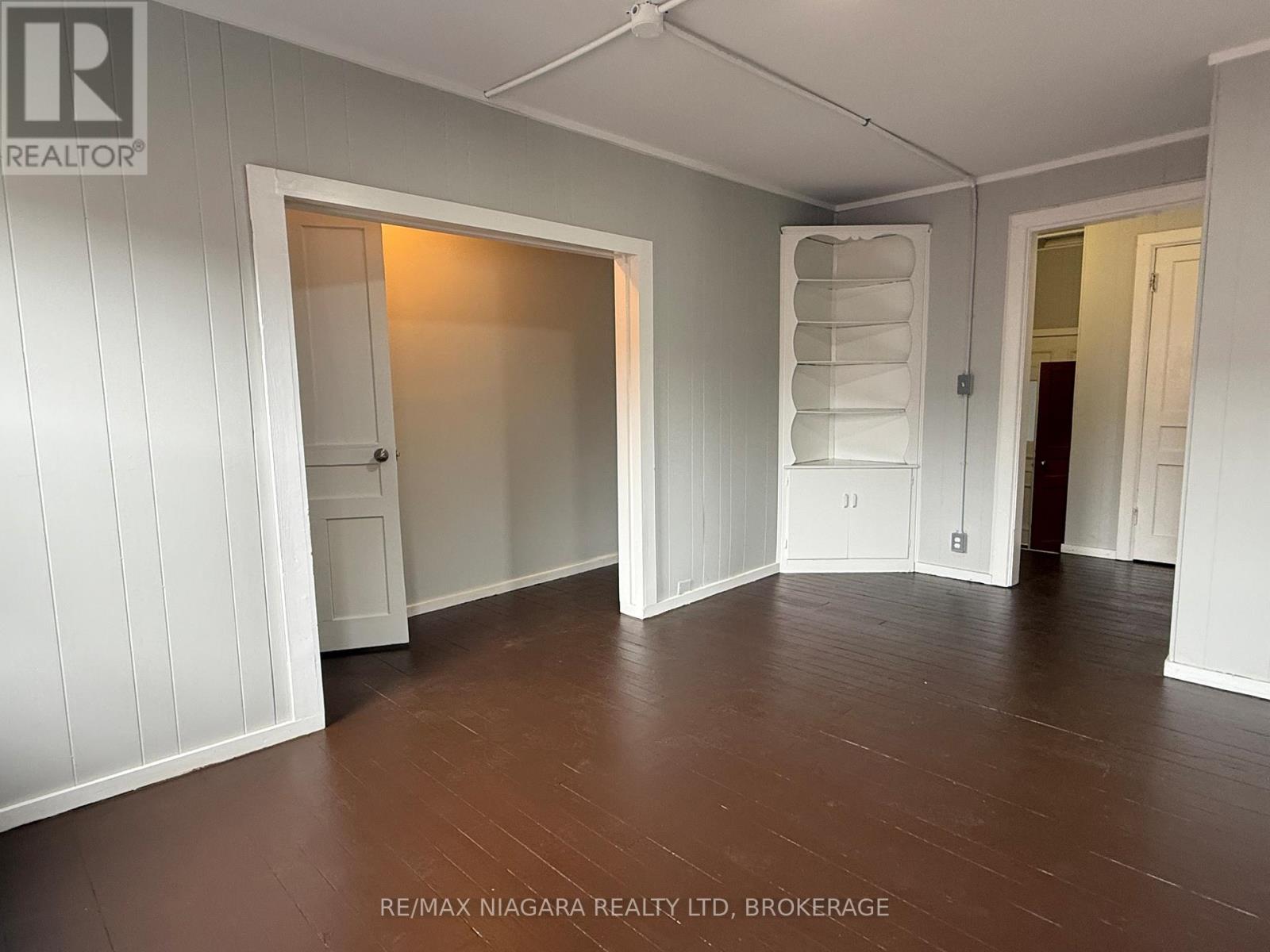 Photo 29 of 214 Jarvis Street, Fort Erie ON