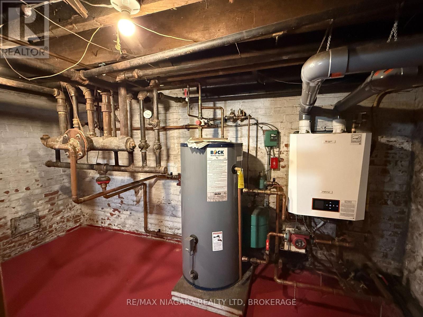 Photo 21 of 214 Jarvis Street, Fort Erie ON