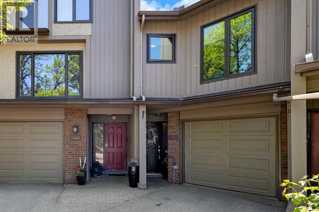 Single Family House 4 Level for Sale in  Point Mckay Road NW Point McKay Calgary 