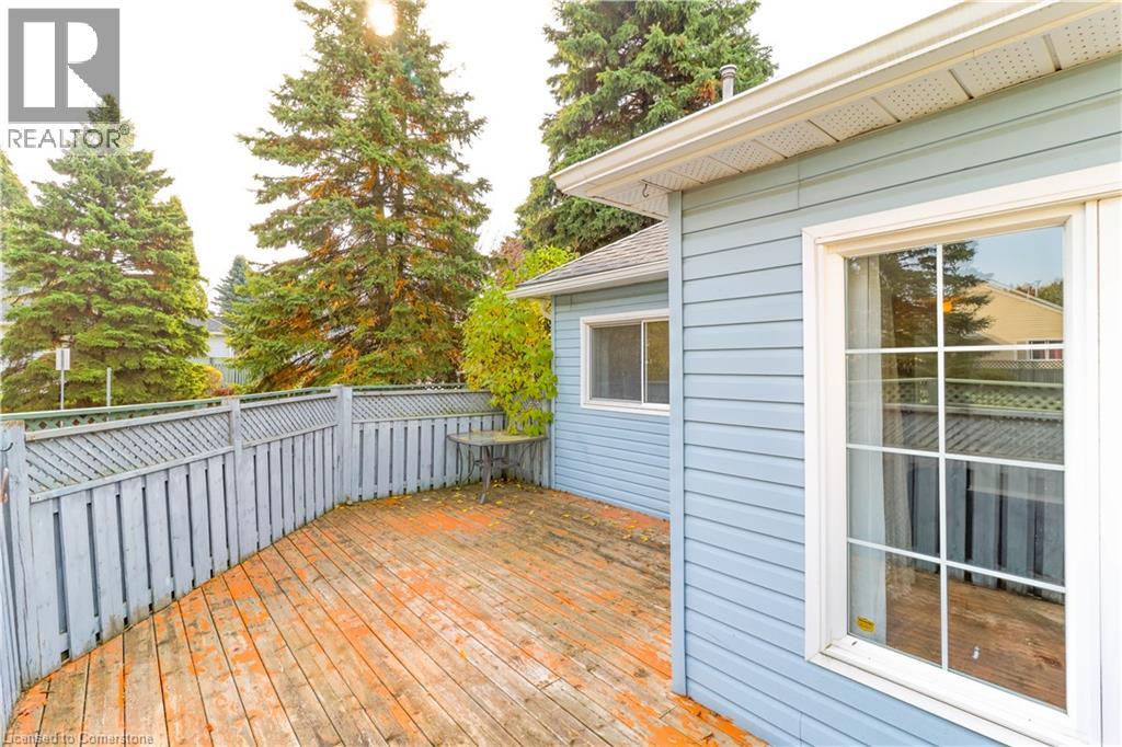 Photo 19 of 331 Silverbirch Boulevard, Mount Hope ON