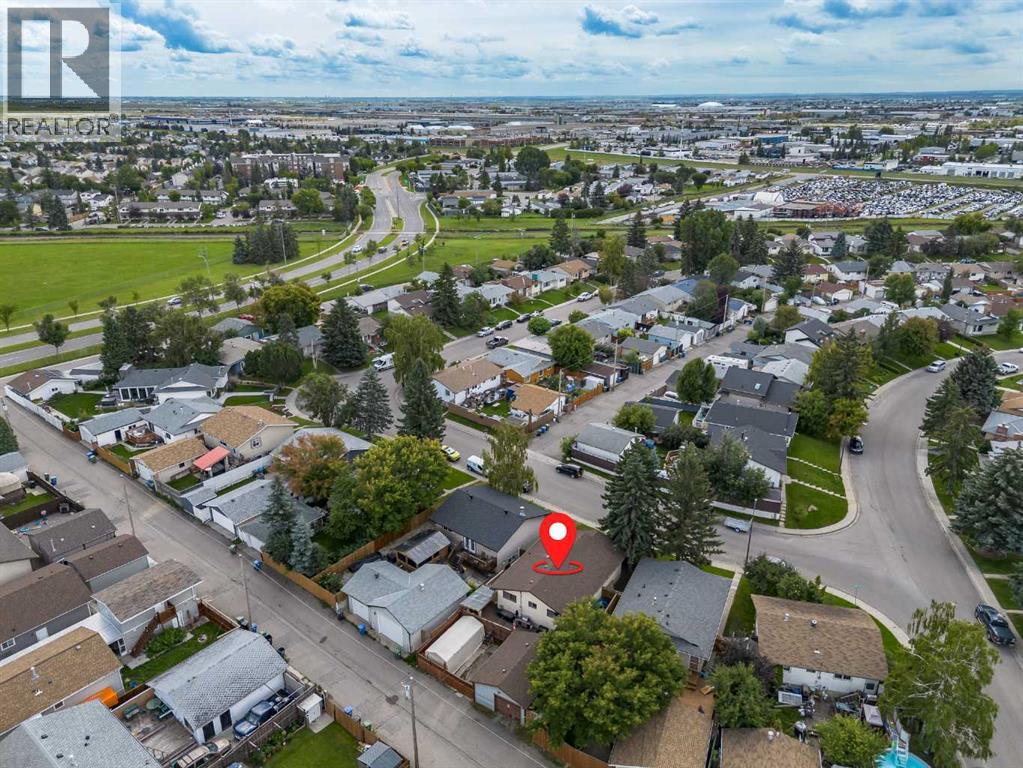 Single Family House Bungalow for Sale in  Doverview Crescent SE Dover Calgary 