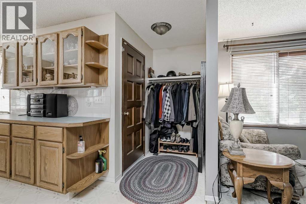 Single Family House Bungalow for Sale in  Doverview Crescent SE Dover Calgary 