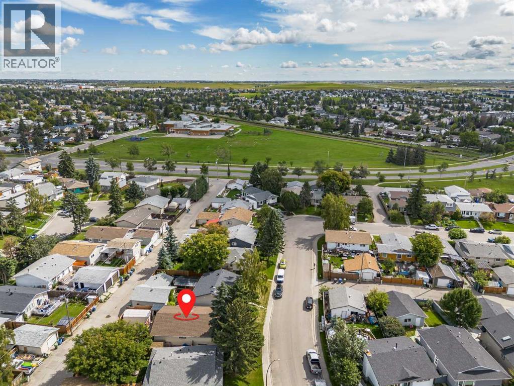Single Family House Bungalow for Sale in  Doverview Crescent SE Dover Calgary 