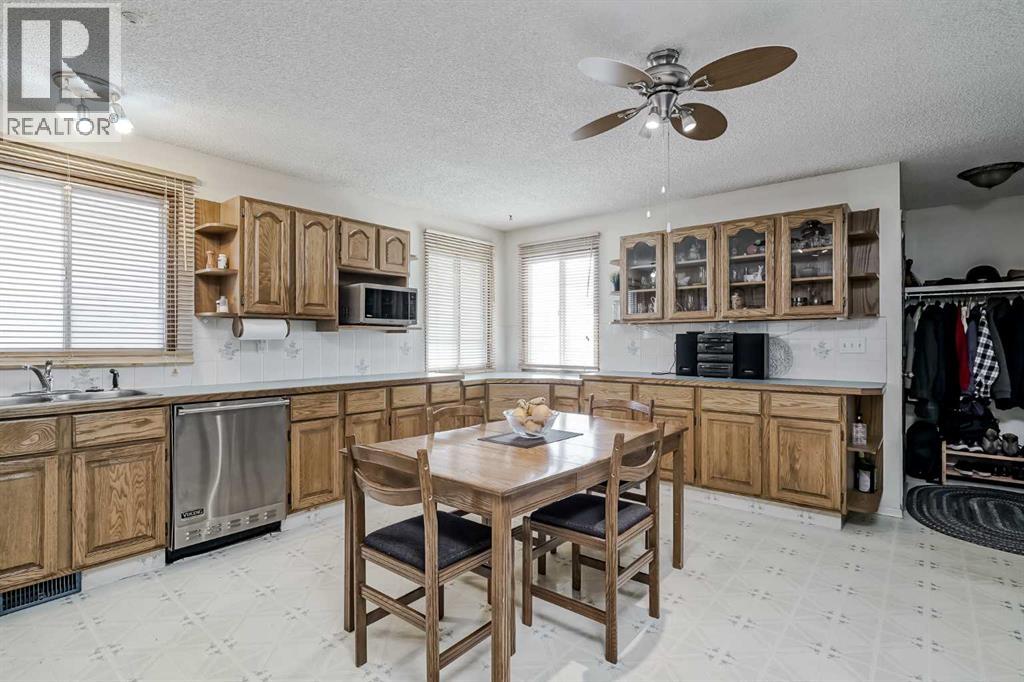 Single Family House Bungalow for Sale in  Doverview Crescent SE Dover Calgary 