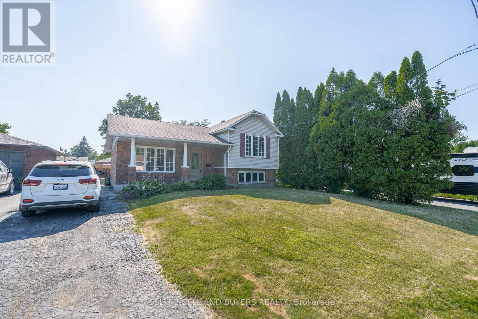Photo 19 of 862 Dundee Avenue, Cornwall ON
