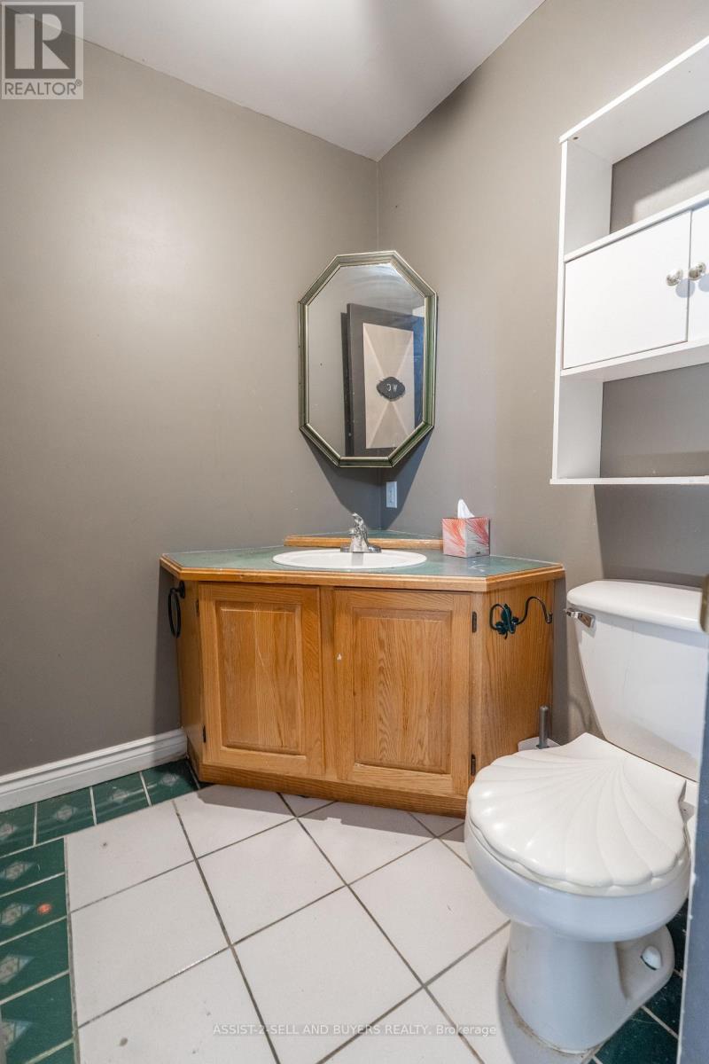 Photo 6 of 862 Dundee Avenue, Cornwall ON