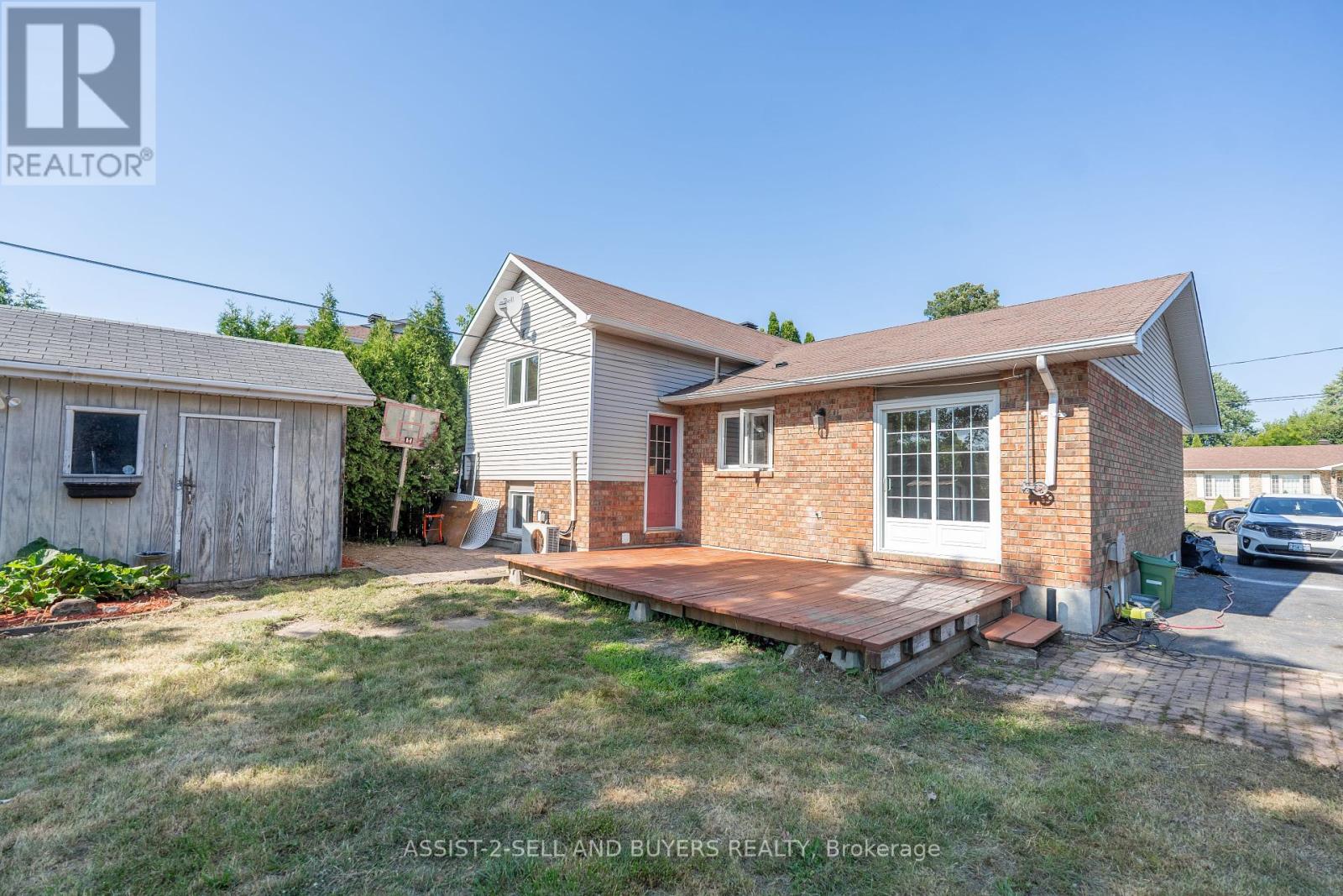 Photo 5 of 862 Dundee Avenue, Cornwall ON