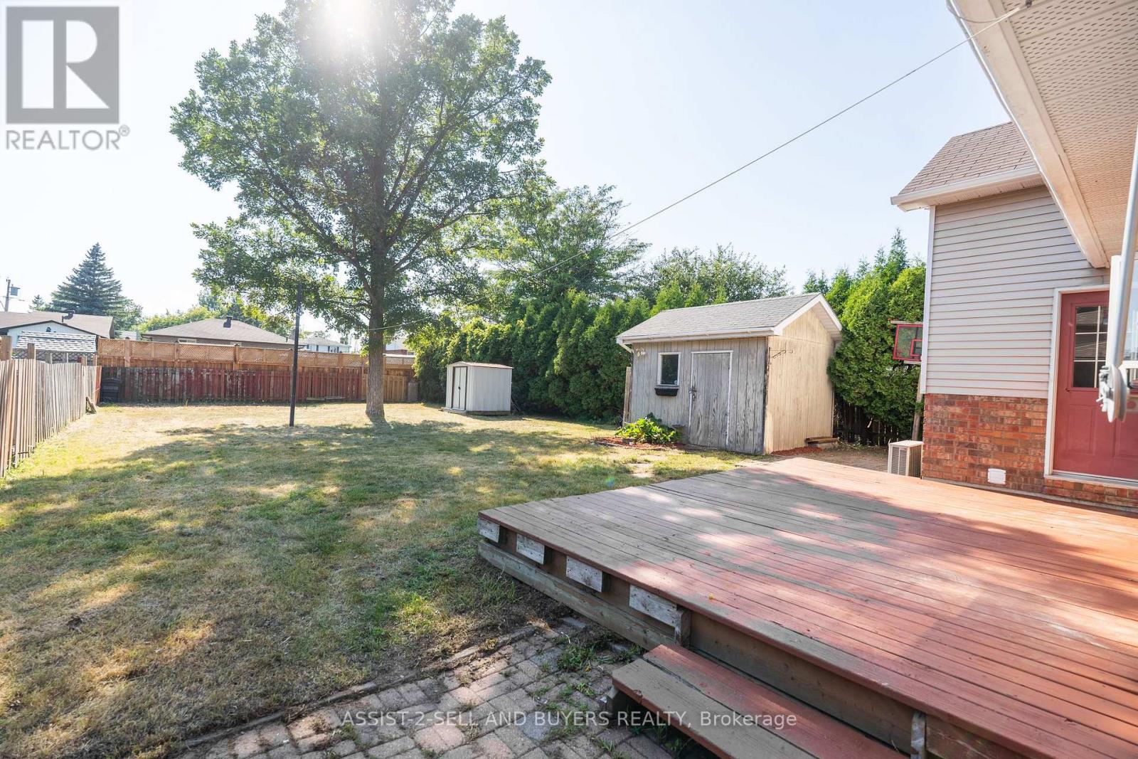 Photo 7 of 862 Dundee Avenue, Cornwall ON