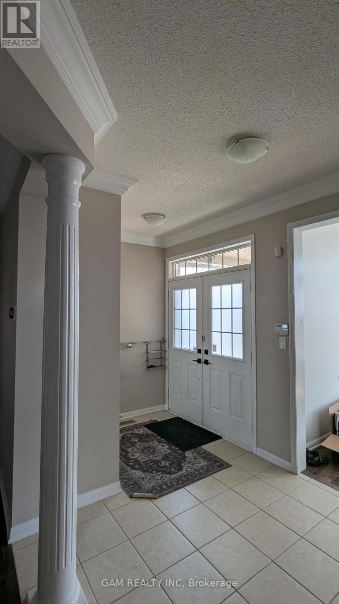 Photo 16 of 749 Scott Boulevard, Milton ON