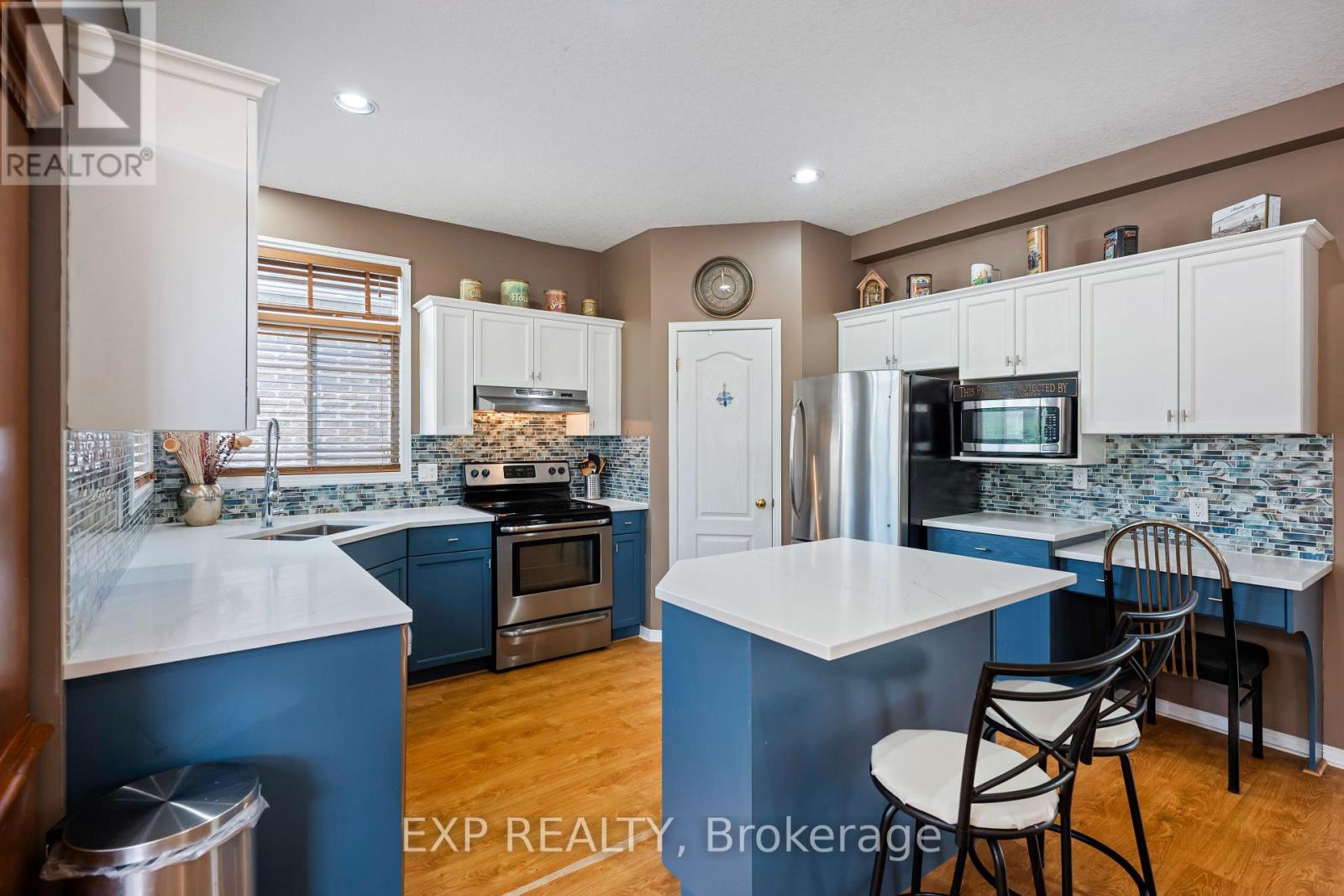 Photo 8 of 7 Rose Street, Orangeville ON