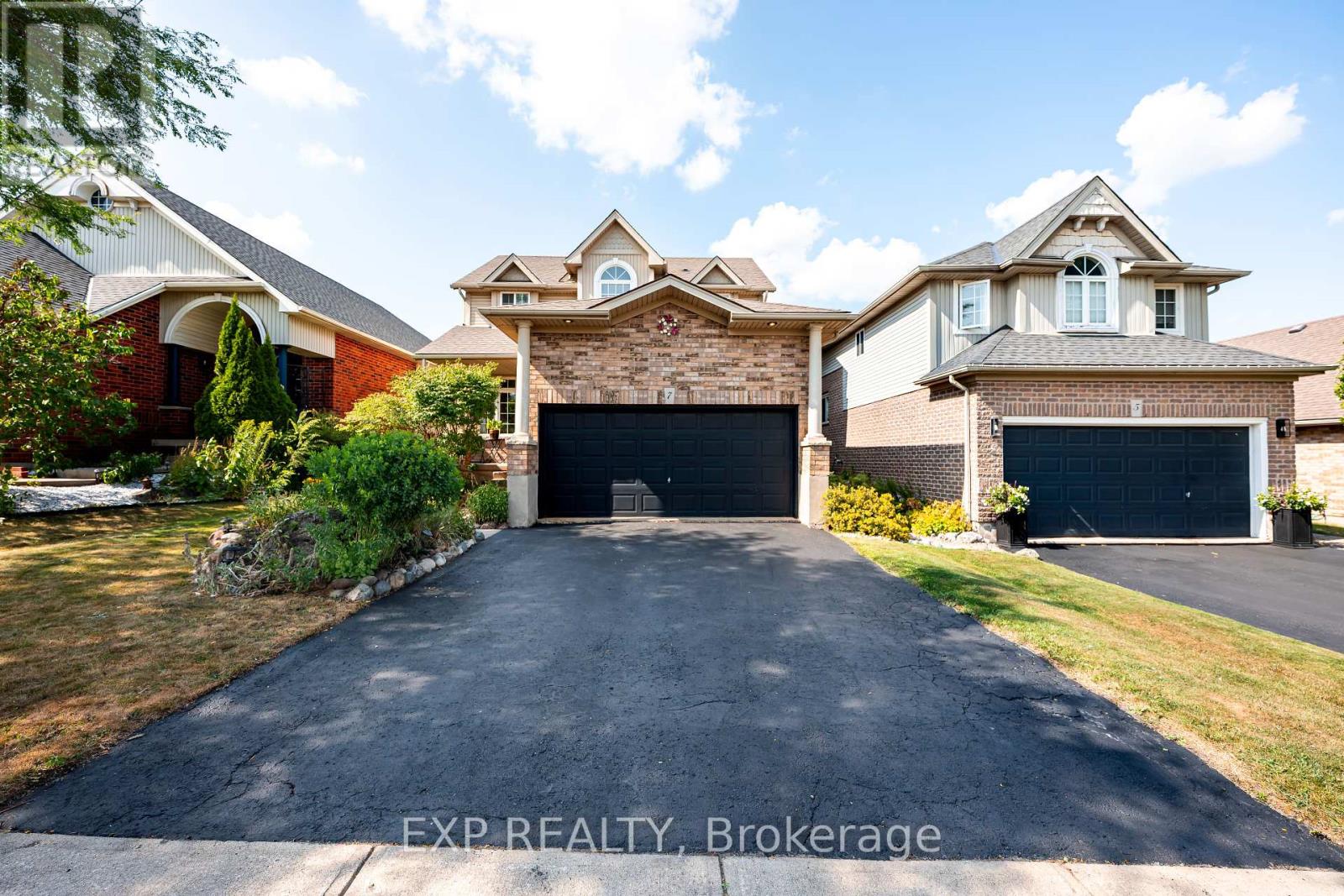Photo 3 of 7 Rose Street, Orangeville ON