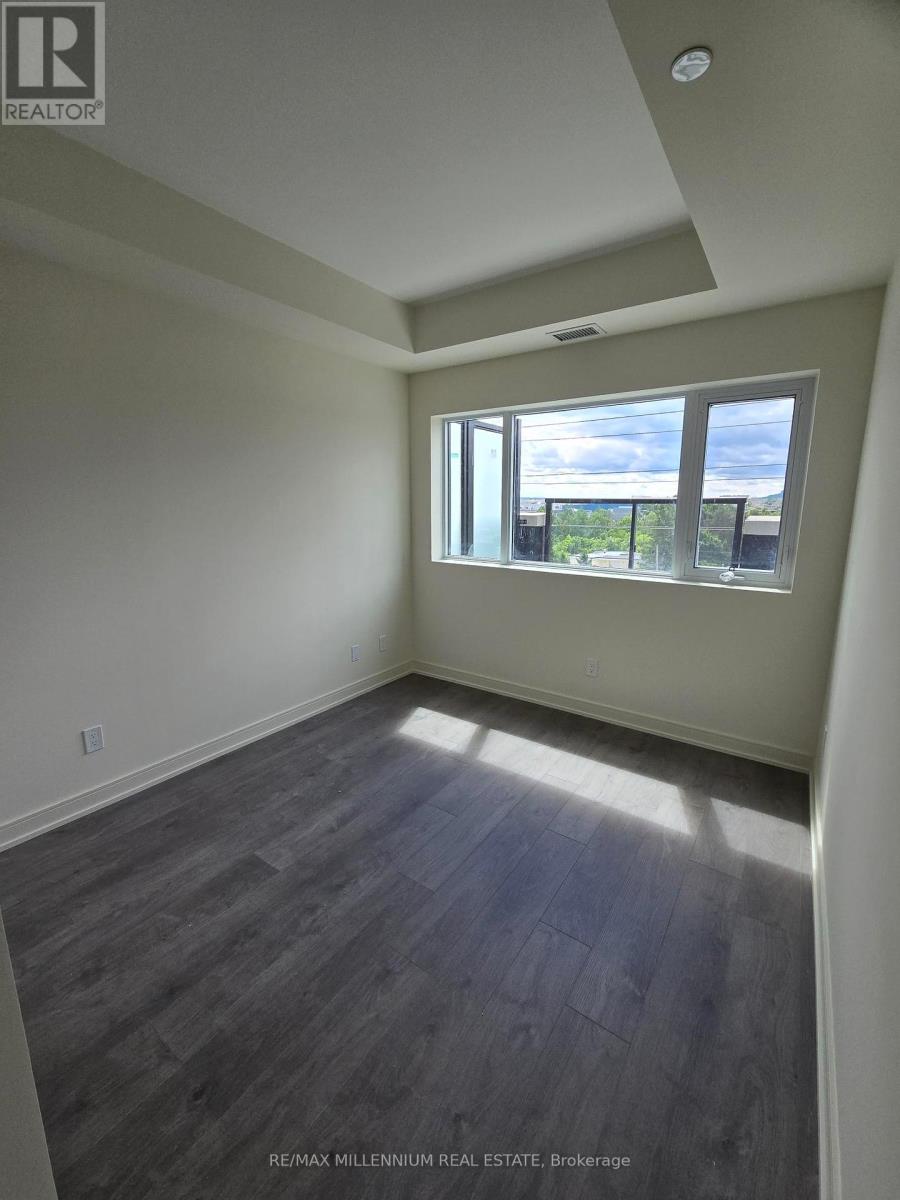 Photo 11 of 407 8010 Derry Road, Milton ON